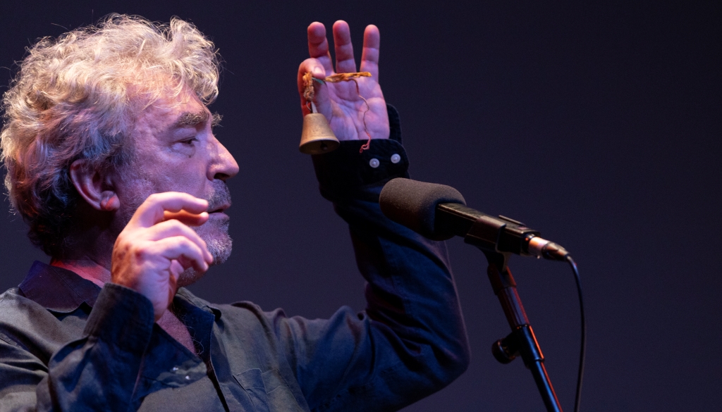 Espetáculo de poesia e música