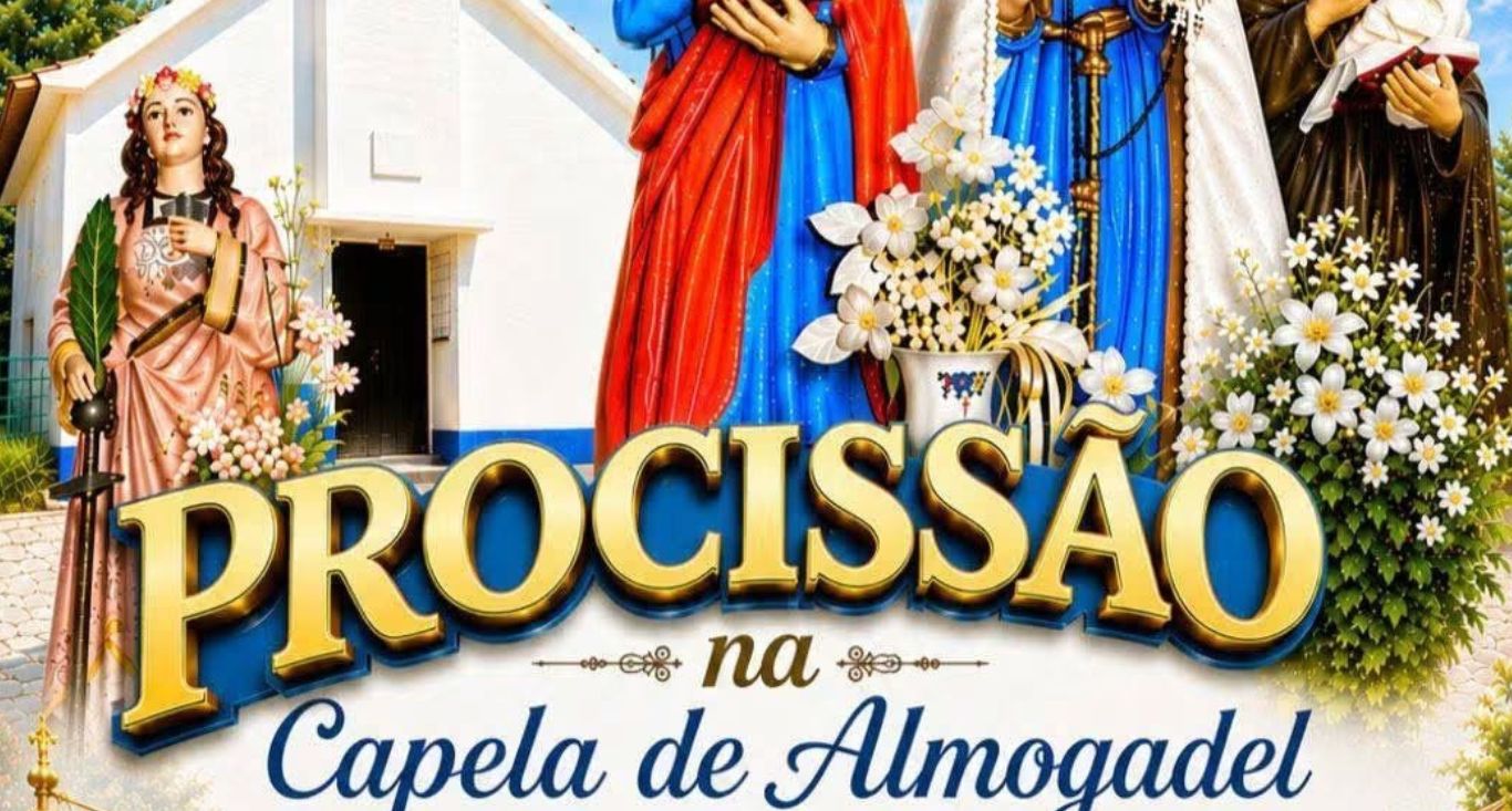Procissão na capela de Almogadel