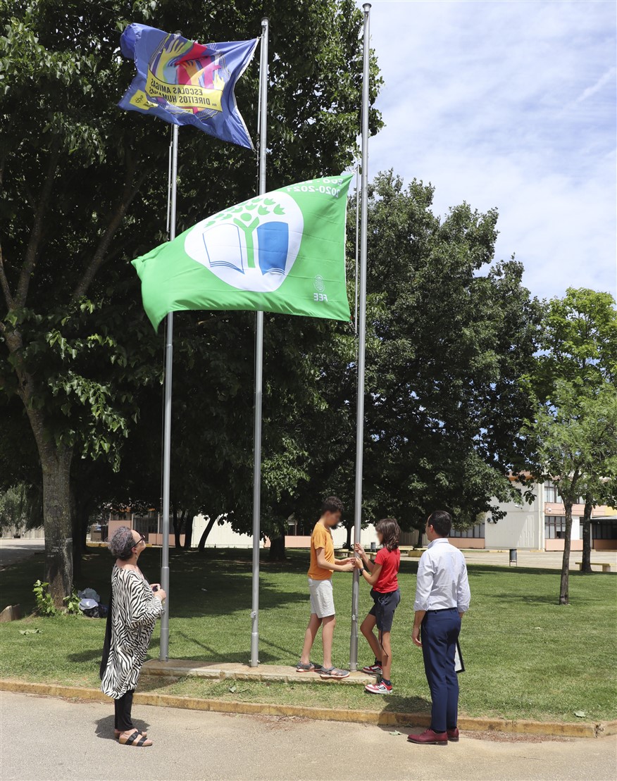 Hastear da bandeira Eco Escolas - Escola Pedro Ferreiro