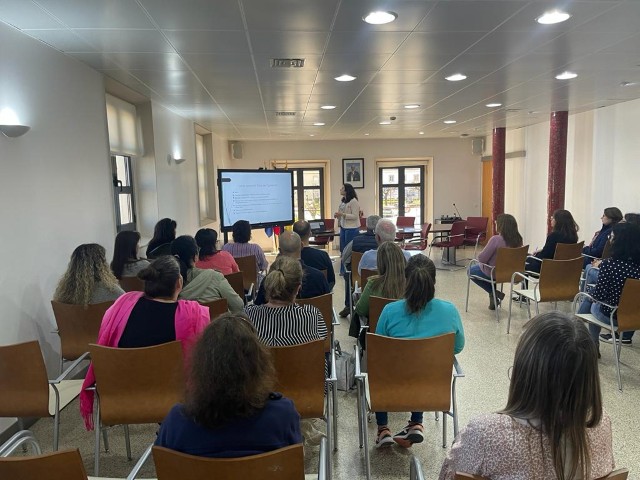 18e8fa65 c6b2 4217 9d13 9afd7c36d051