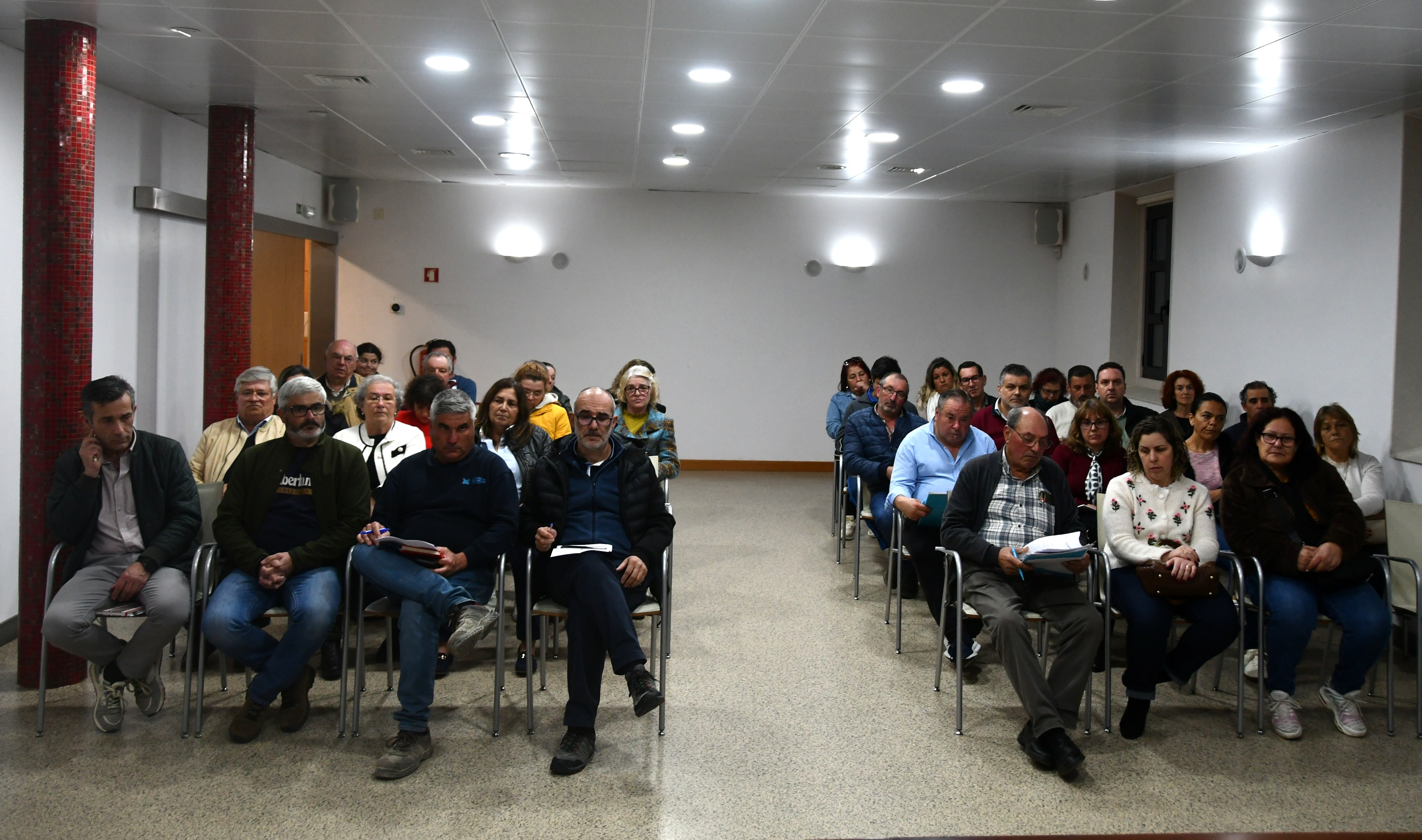 Município reuniu com Associações